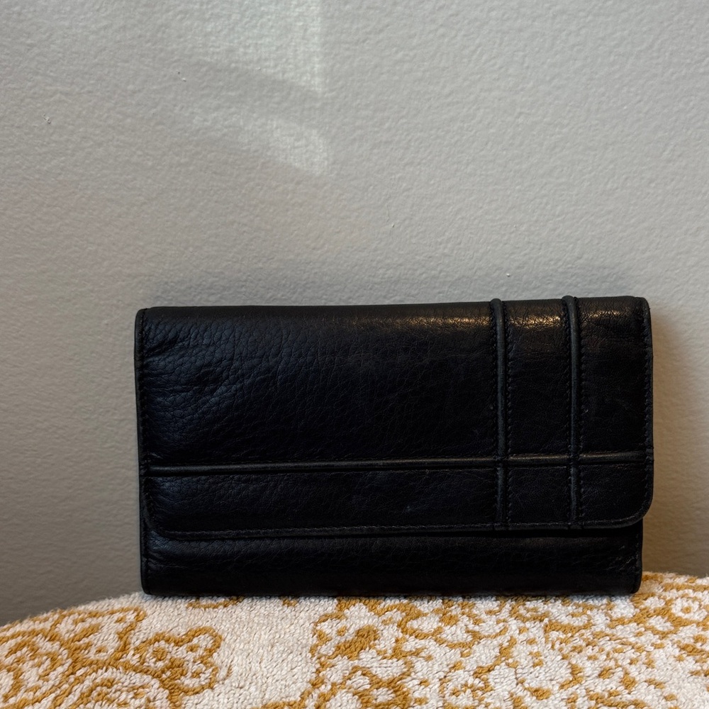 Elegant Black Leather Wallet